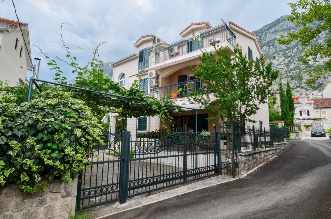 Apartment Radulovic Kotor Eksteriør bilde
