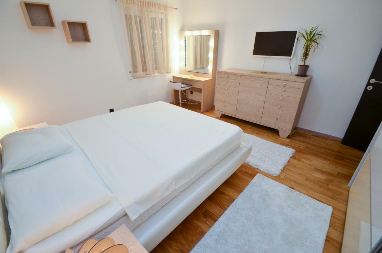 Apartment Radulovic Kotor Eksteriør bilde